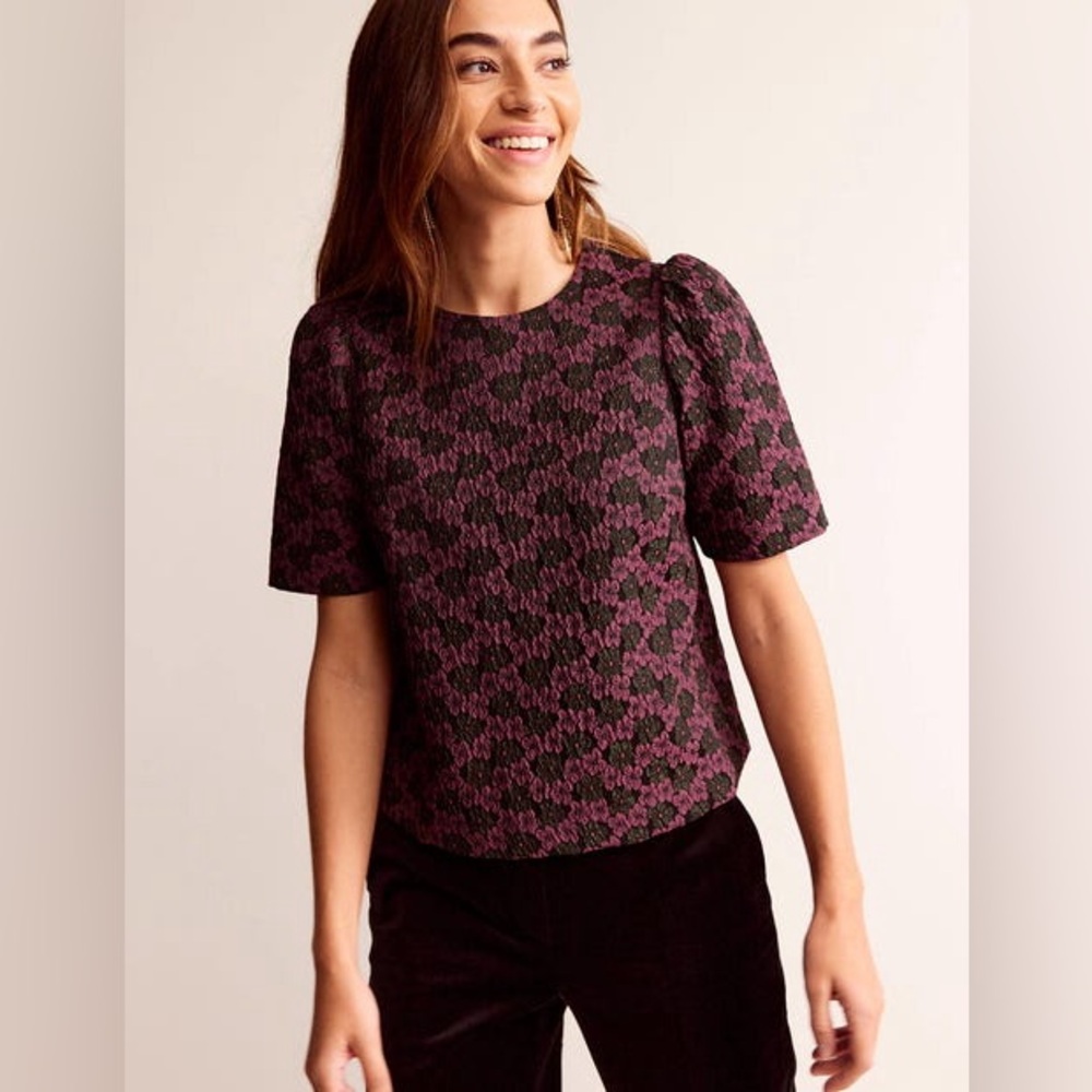 NWT Boden Jacquard Floral Short Sleeve Top